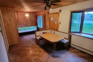 465 Bellaire Ave, Des Plaines, IL 60016 - Photo 2