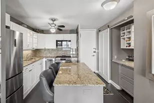 1960 N Lincoln Park West Ave, Chicago, IL 60614 - Photo 4