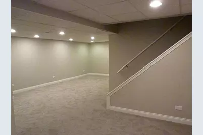 1585 Regan Court, Hoffman Estates, IL 60192 - Photo 18