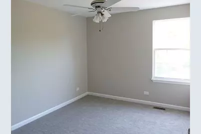 1585 Regan Court, Hoffman Estates, IL 60192 - Photo 16