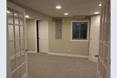 1585 Regan Court, Hoffman Estates, IL 60192 - Photo 20