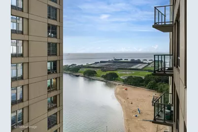600 N Lake Shore Drive #1909, Chicago, IL 60611 - Photo 6