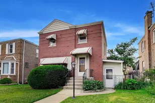 4051 W 56th Pl, Chicago, IL 60629 - Photo 2