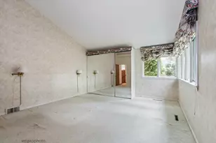 445 Chapel Hill Ln, Northfield, IL 60093 - Photo 16
