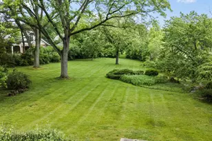 445 Chapel Hill Ln, Northfield, IL 60093 - Photo 38