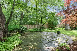 445 Chapel Hill Ln, Northfield, IL 60093 - Photo 36