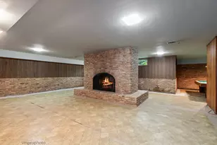 445 Chapel Hill Ln, Northfield, IL 60093 - Photo 30