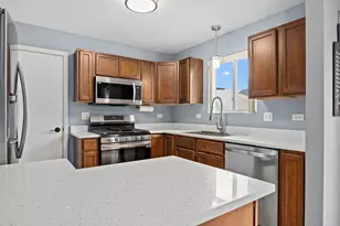 1802 Blue Ridge Dr, Plainfield, IL 60586 - Photo 12