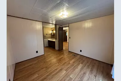 112 E 6th Street, Staunton, IL 62088 - Photo 18