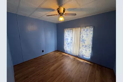 112 E 6th Street, Staunton, IL 62088 - Photo 14