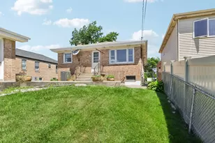6905 43rd St, Stickney, IL 60402 - Photo 32