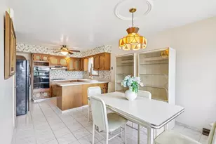 6905 43rd St, Stickney, IL 60402 - Photo 8