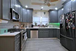7201 S Wood St, Chicago, IL 60636 - Photo 8