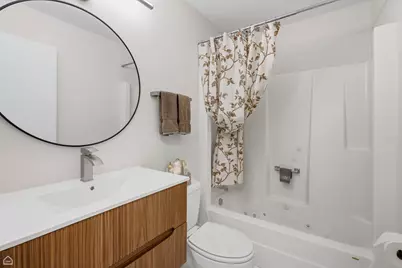 329 Everett Avenue #2B, Crystal Lake, IL 60014 - Photo 16