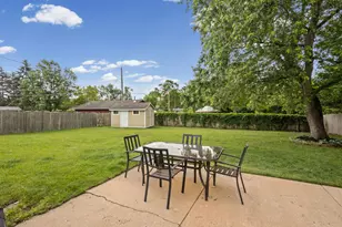 309 Willow Rd, Wauconda, IL 60084 - Photo 2