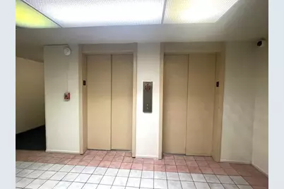 1912 Prairie Square #219A, Schaumburg, IL 60173 - Photo 6