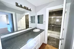 1912 Prairie Square, Schaumburg, IL 60173 - Photo 24