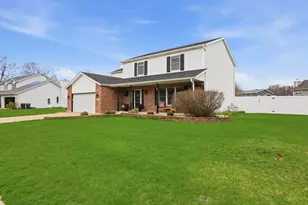 24821 S River Trail, Channahon, IL 60410 - Photo 1