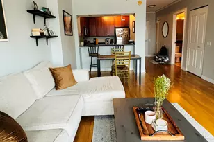 200 N Jefferson St, Chicago, IL 60661 - Photo 8