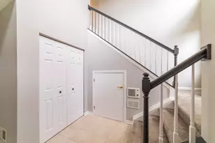 41 Spyglass Cir, Palos Heights, IL 60463 - Photo 6