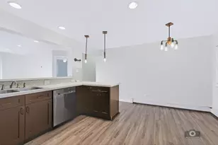 9761 Ravinia Ln, Orland Park, IL 60462 - Photo 14