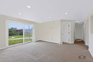 9761 Ravinia Ln, Orland Park, IL 60462 - Photo 8
