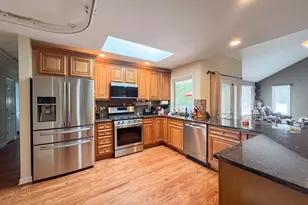 19522 Victorian Dr, Mokena, IL 60448 - Photo 8
