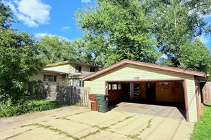 1122 W Iowa St, Glenwood, IL 60425 - Photo 26