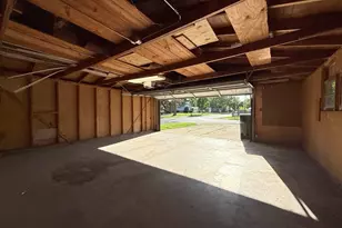 1122 W Iowa St, Glenwood, IL 60425 - Photo 24