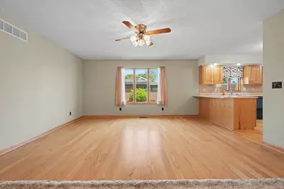 [Address not provided], Gibson City, IL 60936 - Photo 12
