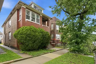 6734 S Maplewood Ave, Chicago, IL 60629 - Photo 2