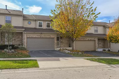 973 Old Oak Circle, Algonquin, IL 60102 - Photo 1