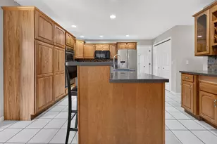 26 Bandecon Way, Bloomington, IL 61704 - Photo 10