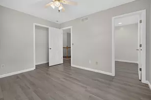 26 Bandecon Way, Bloomington, IL 61704 - Photo 38