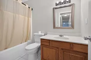 26 Bandecon Way, Bloomington, IL 61704 - Photo 50