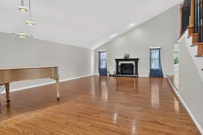 26 Bandecon Way, Bloomington, IL 61704 - Photo 4