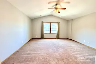 1354 Ridge Dr, Sycamore, IL 60178 - Photo 18