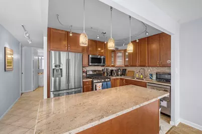 444 W Fullerton Parkway #604, Chicago, IL 60614 - Photo 12