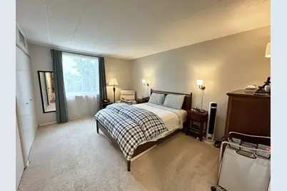 110 W Butterfield Road #310S, Elmhurst, IL 60126 - Photo 14