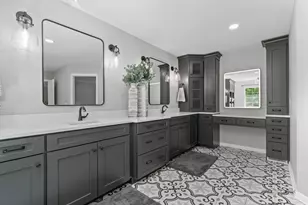 7510 Clarewood Ln, Gurnee, IL 60031 - Photo 22