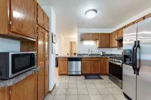 1935 Springhaven Ct, Montgomery, IL 60538 - Photo 10