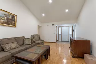 1935 Springhaven Ct, Montgomery, IL 60538 - Photo 4