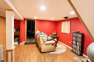 5648 S Sawyer Ave, Chicago, IL 60629 - Photo 10