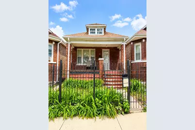 5648 S Sawyer Avenue, Chicago, IL 60629 - Photo 1