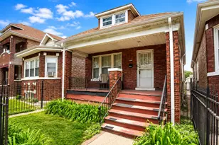 5648 S Sawyer Ave, Chicago, IL 60629 - Photo 2