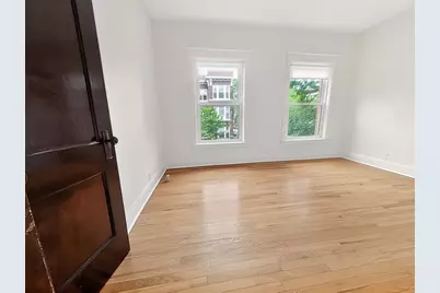 1302 W Rosemont Avenue #2, Chicago, IL 60660 - Photo 10