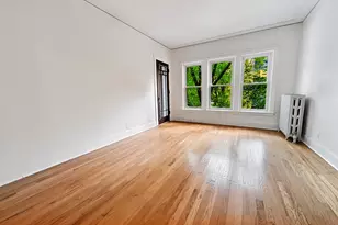 1302 W Rosemont Ave, Chicago, IL 60660 - Photo 2