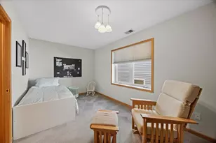 609 South Blvd, Oak Park, IL 60302 - Photo 14
