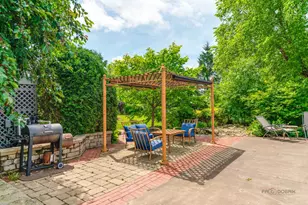 913 Cherokee Ct, Lake Villa, IL 60046 - Photo 36
