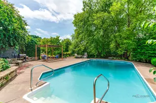 913 Cherokee Ct, Lake Villa, IL 60046 - Photo 38